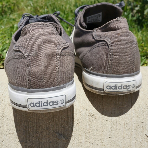 ADIDAS - Picture 6 of 8